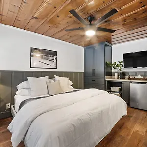Luxury Cabin In The Heart Of South Lake Tahoe Vikingsholm South Lake Tahoe